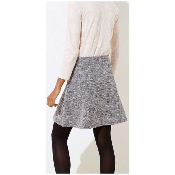 Loft Women's Textured Knit Fit Flare Flirty Skirt Size Small Black White NWT - Picture 2 of 10